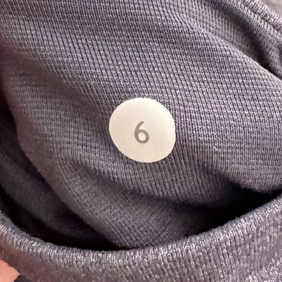 LULULEMON Crop Zipper Back Ruched Leggings Gray Women’s Size 6 - Picture 5 of 5